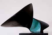 fotodocument bronzen beeld unidentified visible object 5